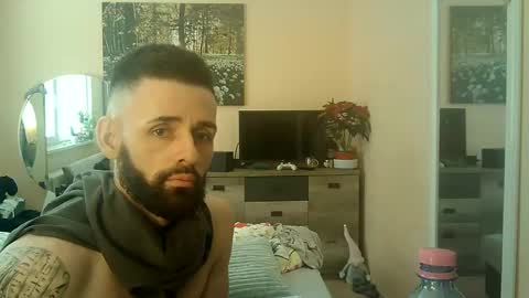 romulus7777 online show from 28, 12, 2024