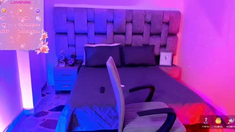 Snapshot of romyvega_ chatting on 16, 12, 2024 Romy Vega online show from 16, 12, 2024