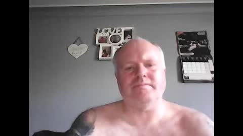 Snapshot of ronandoyle78 chatting on 28, 2, 2026 Horny Guy online show from 28, 2, 2026