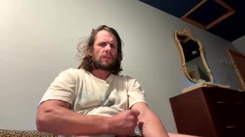 Snapshot of ronniejohnston13 chatting on 3, 11, 2025 ronniejohnston13 online show from 3, 11, 2025