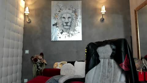 onlyfans-   online show from 22, 1, 2025