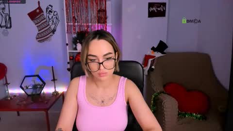 Snapshot of rosali_sunny chatting on 6, 1, 2026 Rosalia online show from 6, 1, 2026