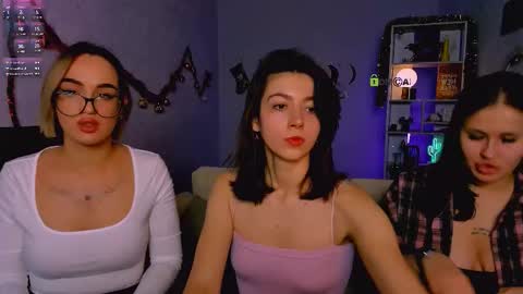 Snapshot of rosali_sunny chatting on 9, 1, 2026 Rosalia online show from 9, 1, 2026