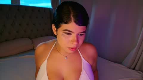 Snapshot of rosalie_bliss chatting on 31, 5, 2026 Rosalie Bliss online show from 31, 5, 2026