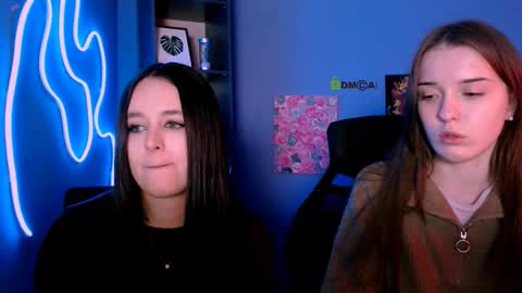 rosalie_liu online show from 18, 11, 2025