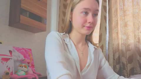 Snapshot of rosalina0230 chatting on 5, 2, 2026 rosalina online show from 5, 2, 2026