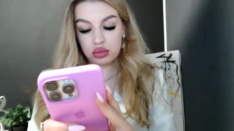 Rosalina online show from 21, 5, 2026