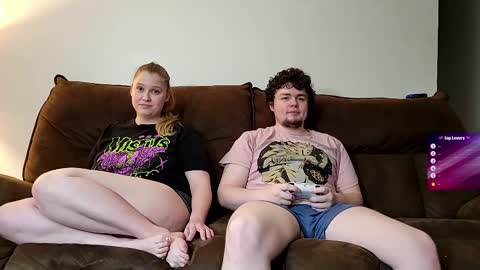 Snapshot of rose__g0ld chatting on 18, 2, 2025 rose__g0ld online show from 18, 2, 2025