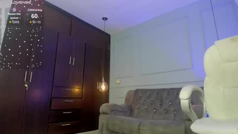 rose__monroe online show from 6, 4, 2026