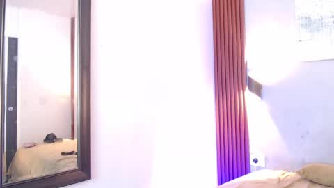 Snapshot of rose_crimson chatting on 26, 9, 2025 rose_crimson online show from 26, 9, 2025