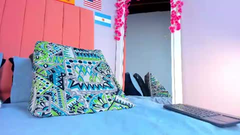 Snapshot of rose_thompson19 chatting on 27, 6, 2026 Rosse online show from 27, 6, 2026