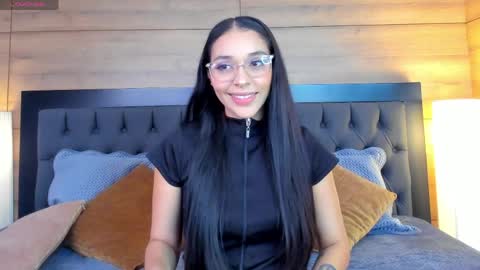 roseaurora online show from 6, 4, 2026