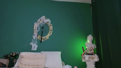 Snapshot of rosedelic chatting on 28, 10, 2025 rosedelic online show from 28, 10, 2025