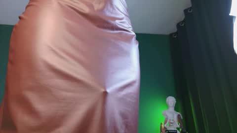 Snapshot of rosedelic chatting on 6, 11, 2025 rosedelic online show from 6, 11, 2025