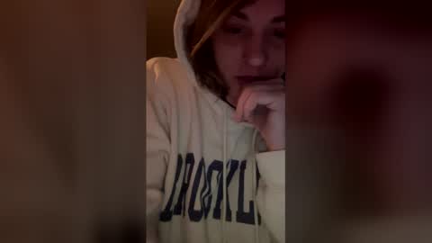 Snapshot of roseknows chatting on 12, 2, 2026 Rose online show from 12, 2, 2026