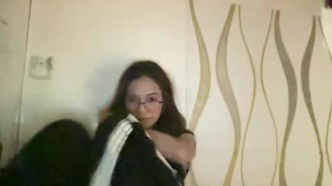 rosemae07 online show from 19, 5, 2026