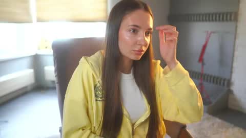 Snapshot of rosemarielupkes chatting on 6, 6, 2026 Darle online show from 6, 6, 2026