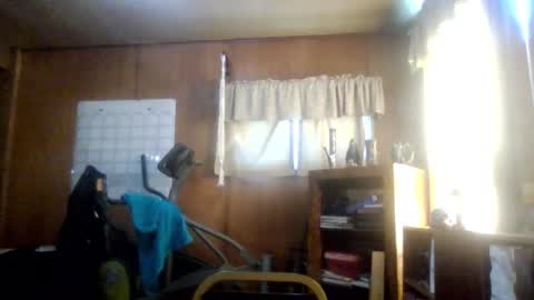 Snapshot of rosepanda chatting on 17, 9, 2025 Lost4gain online show from 17, 9, 2025