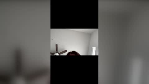 Snapshot of roseyla1 chatting on 28, 11, 2025 roseyla1 online show from 28, 11, 2025