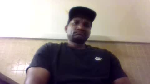 Snapshot of roshun69 chatting on 6, 5, 2026 Roshun Haynes online show from 6, 5, 2026