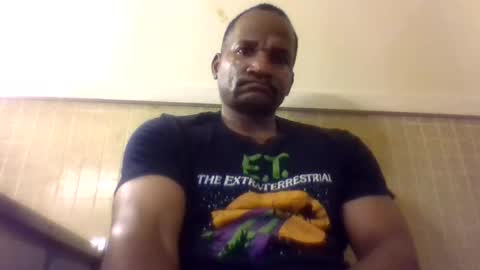 Snapshot of roshun69 chatting on 3, 6, 2026 Roshun Haynes online show from 3, 6, 2026
