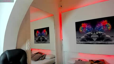 rosi_cooper online show from 8, 3, 2025