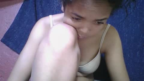 rosia685234 online show from 28, 11, 2025