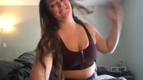 Snapshot of rosielinda16 chatting on 23, 9, 2025 Rosie online show from 23, 9, 2025