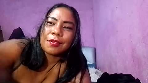 Snapshot of rosmerynava chatting on 14, 12, 2024 rosmerynavarro online show from 14, 12, 2024