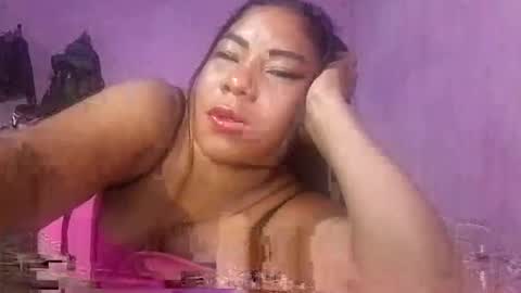 Snapshot of rosmerynava chatting on 10, 1, 2025 rosmerynavarro online show from 10, 1, 2025