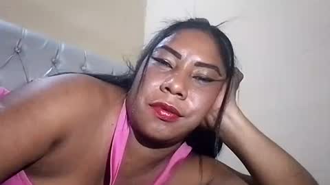 Snapshot of rosmerynava chatting on 18, 2, 2025 rosmerynavarro online show from 18, 2, 2025