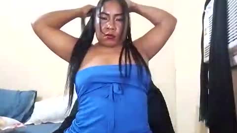 Snapshot of rosmerynava chatting on 2, 10, 2025 rosmerynavarro online show from 2, 10, 2025