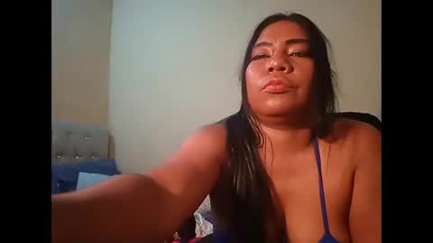 Snapshot of rosmerynava chatting on 3, 2, 2026 rosmerynavarro online show from 3, 2, 2026