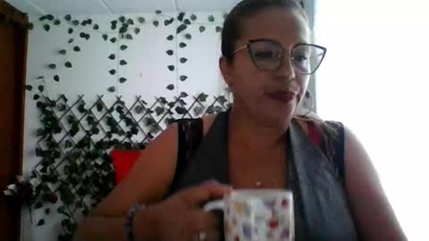 Snapshot of rossanalionheart chatting on 27, 11, 2025 Rossana online show from 27, 11, 2025