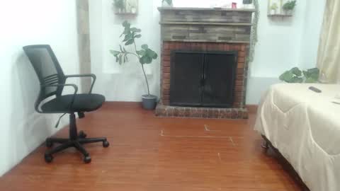 Snapshot of rosse_meyer chatting on 18, 10, 2025 MY NAME IS ROSSE online show from 18, 10, 2025