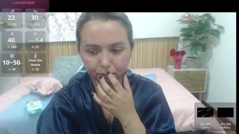 Snapshot of rosse_meyer chatting on 5, 11, 2025 MY NAME IS ROSSE online show from 5, 11, 2025