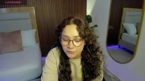 rossie_lanie_ online show from 23, 4, 2026
