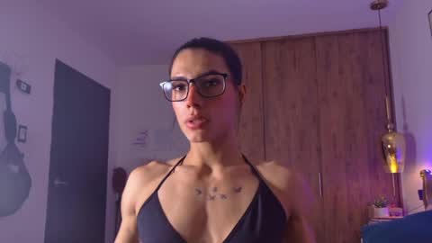 Snapshot of rouse_leon chatting on 6, 6, 2026 Rouse leon online show from 6, 6, 2026