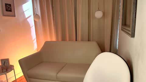 Rousee online show from 21, 2, 2026