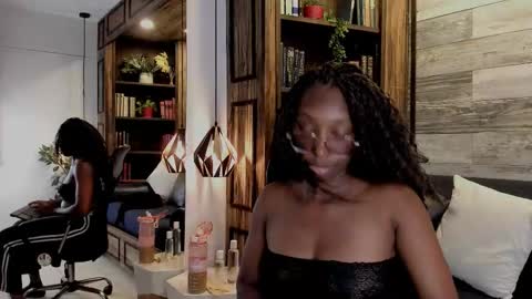 rouselux online show from 27, 2, 2026