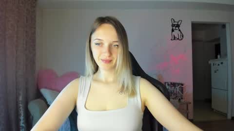 Snapshot of rousereed chatting on 14, 6, 2026 Rouse online show from 14, 6, 2026