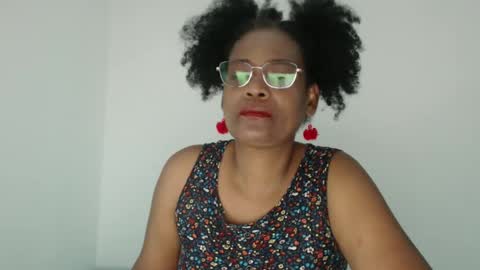 luxa online show from 28, 9, 2025