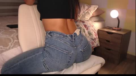 Snapshot of rouss_henao chatting on 6, 6, 2026 Rouss marie henao online show from 6, 6, 2026