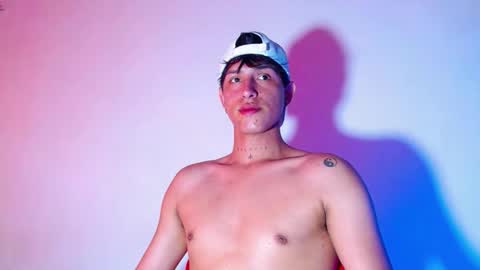 rowanboy23 online show from 11, 1, 2026