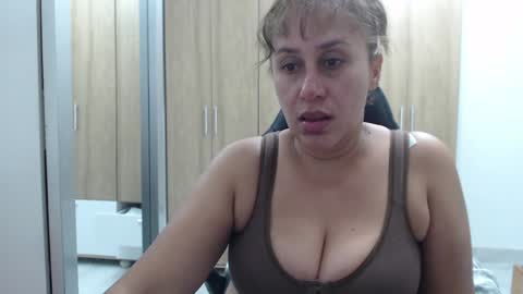 Roxana online show from 6, 2, 2025