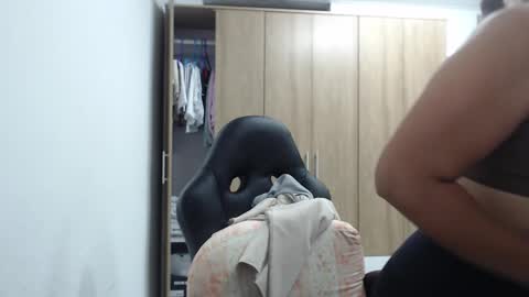 Snapshot of roxanalove7 chatting on 6, 11, 2025 Roxana online show from 6, 11, 2025