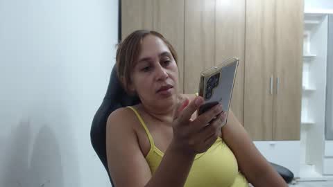 Snapshot of roxanalove7 chatting on 1, 12, 2025 Roxana online show from 1, 12, 2025