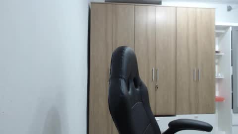 Snapshot of roxanalove7 chatting on 12, 1, 2026 Roxana online show from 12, 1, 2026