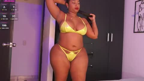 Snapshot of roxanasmiith chatting on 1, 5, 2026 Roxxx Thee Stallion online show from 1, 5, 2026