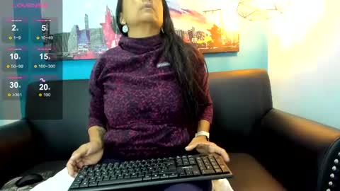  Roxanna  online show from 15, 6, 2026